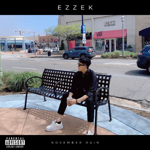 男裸体跳艳舞女又5其口交
