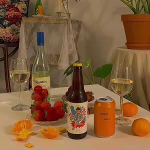 男裸体跳艳舞女又5其口交
